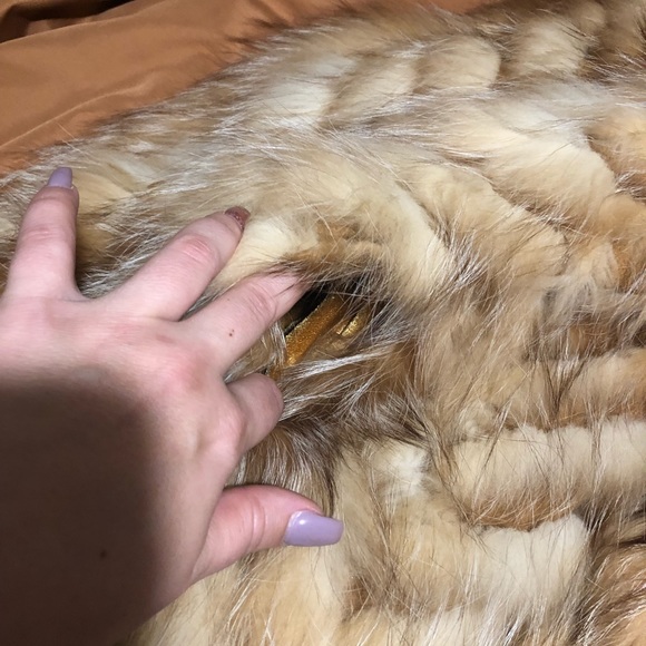 Fox Fur And leather jacket in chevron pattern - Picture 6 of 8